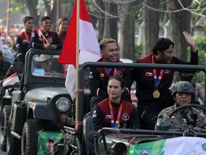 8 Atlet SEA Games 2023 Asal Sidoarjo Diarak Keliling Kota