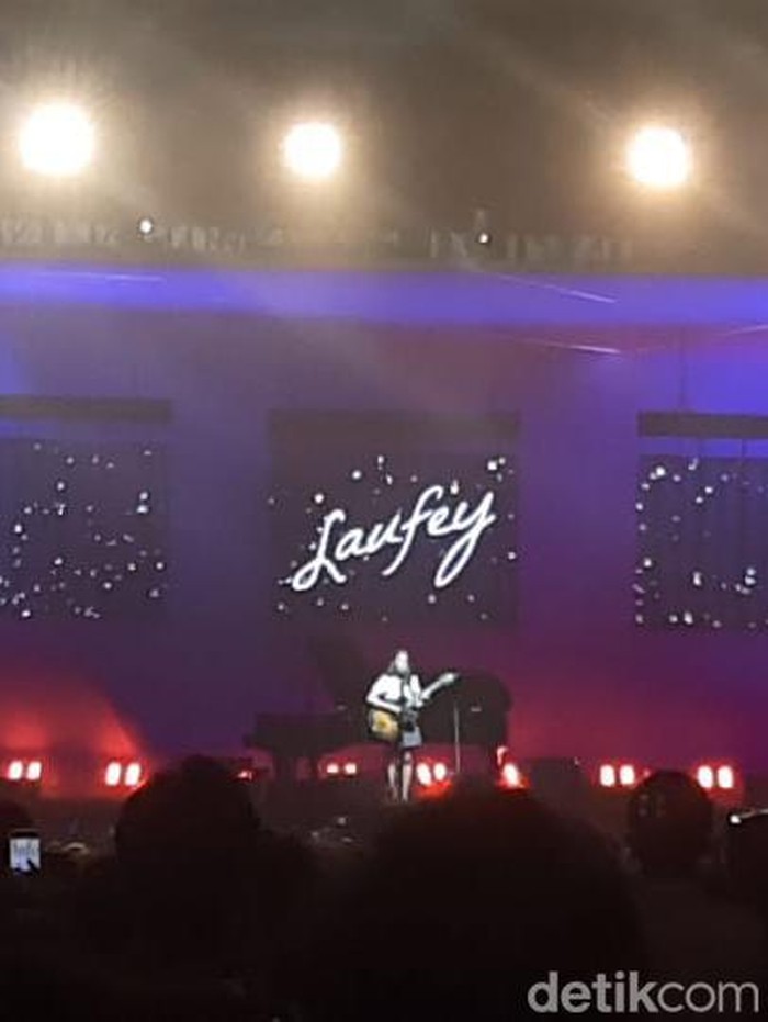 Penampilan Laufey BNI Java Jazz Festival 2023 pada Jumat (2/6/2023).