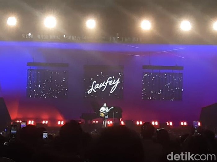Penampilan Laufey BNI Java Jazz Festival 2023 pada Jumat (2/6/2023).