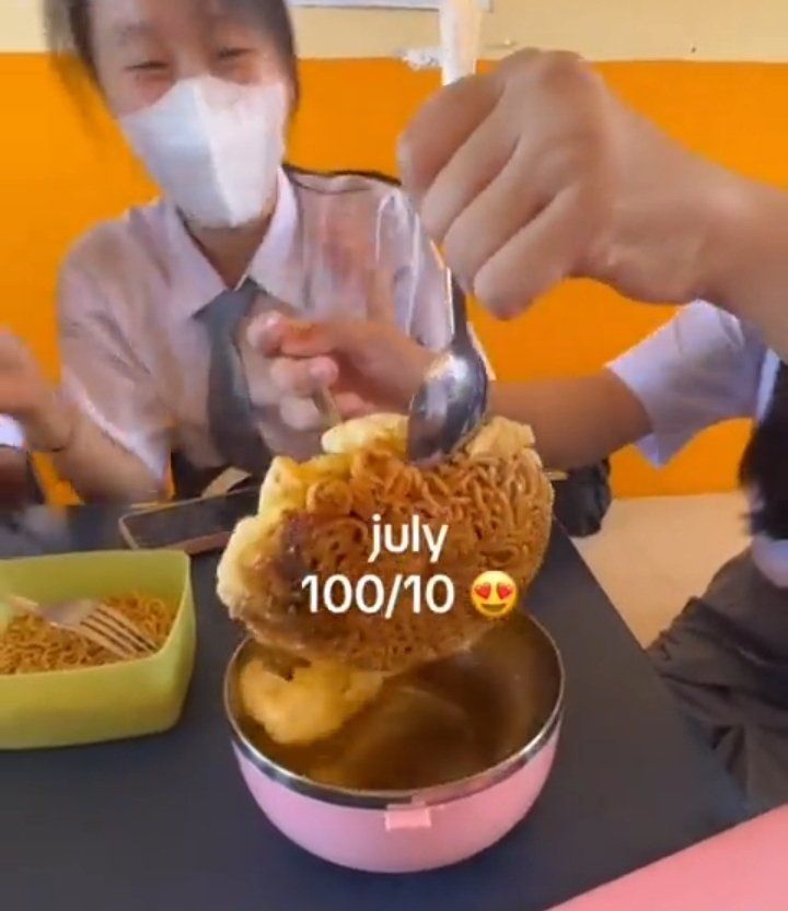 Mie goreng kotak jadi tren dan bikin nostalgia