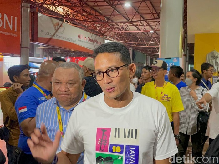 Sandiaga Uno menghadiri BNI Java Jazz Festival 2023 pada Sabtu (3/6/2023).