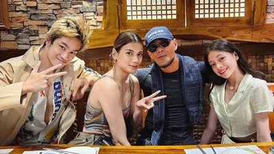 Serunya Deddy Corbuzier Kulineran Bareng Istri dan Anak