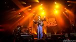 Aksi Stephen Sanchez di BNI Java Jazz Festival Bikin Fans Histeris