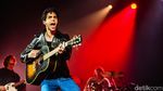 Aksi Stephen Sanchez di BNI Java Jazz Festival Bikin Fans Histeris