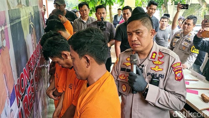 Tersangka penambangan emas ilegal Sukabumi
