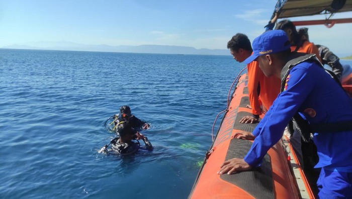 Tim SAR Mataram menemukan korban jiwa akibat tenggelam di Pantai Tanjung Menangis, Lombok Timur, NTB, Sabtu (3/6/2023).