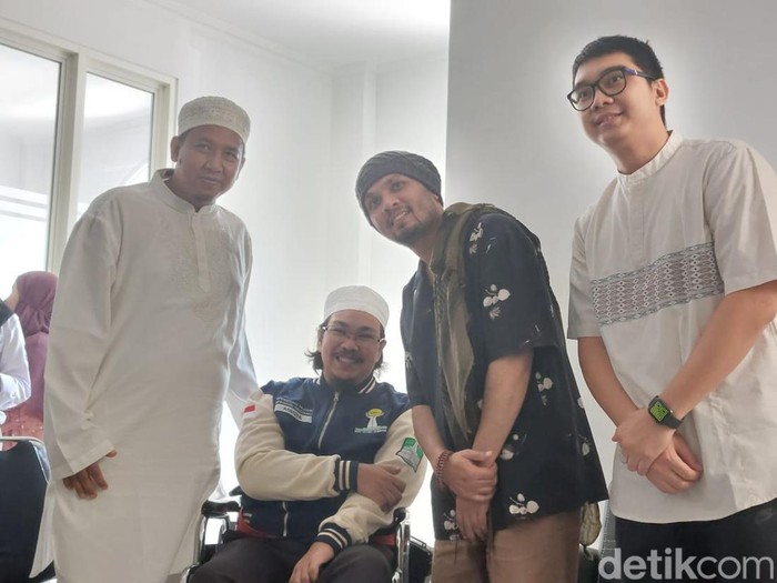 Ustaz Hanan Attaki ke Jember