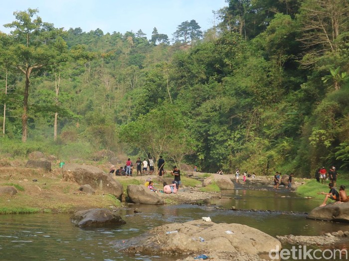 Wisata Alam Kali Ndayung Desa Batealit, Jepara, Jumat (2/6/2023).