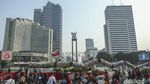 Ada Ular Sampah Raksasa di Hari Lingkungan Hidup Bundaran HI