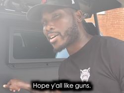 Taksi Online Gokil di Amerika, Sopir Bawa Pistol