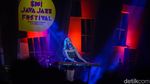 Penonton Terlena Dengar Musik Stacey Ryan di BNI Java Jazz Festival 2023