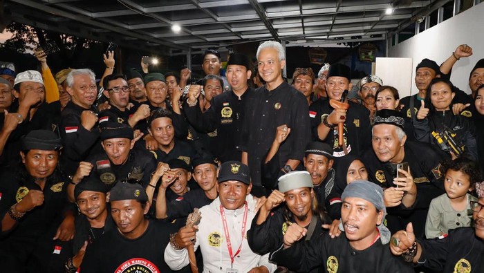Ganjar Pranowo diberi gelar khusus oleh Laskar Agung Macan Ali Cirebon