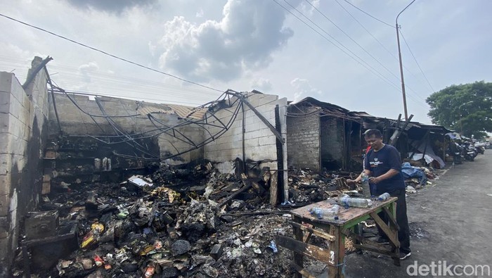 Kondisi Pasar Penampungan Sukabumi sehabis kebakaran