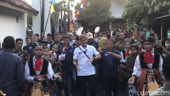 Menparekraf Sandiaga Uno di Kampung Purbayan Kotagede, Minggu (4/6/2023).