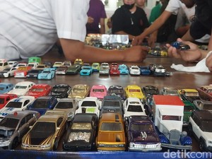DMR, Wadah Pehobi Diecast yang Nggak Kesampaian Beli Mobil Impian
