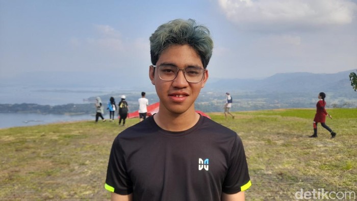 Pangeran Dirgantara Pribaya, atlet paralayang tingkat dunia