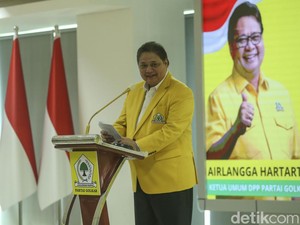 Di Rakernas, Airlangga Minta DPP Golkar Perjuangkan Sistem Pemilu Terbuka