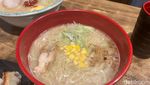 Slurpp! Nikmatnya Ramen Kaldu Ayam dan Kaldu Babi Otentik di Blok M