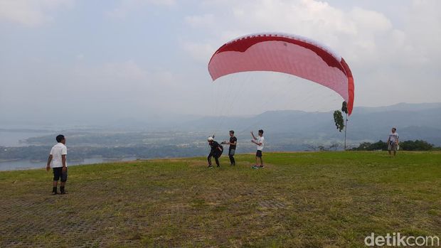 Taman Seribu Cahaya, Waduk Jatigede Sumedang.