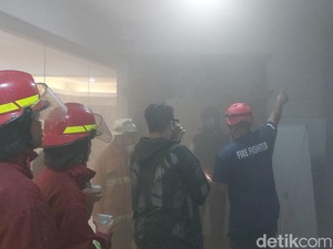Polisi Masih Selidiki Penyebab Kebakaran Mal Ekalokasari Bogor