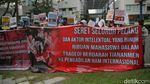 Aksi Mahasiswa Muslim Peringati Tragedi Tiananmen di Kedubes China