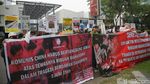 Aksi Mahasiswa Muslim Peringati Tragedi Tiananmen di Kedubes China