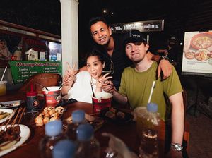 Netizen Diancam Pemilik Warung hingga Alan Walker Cicip Durian