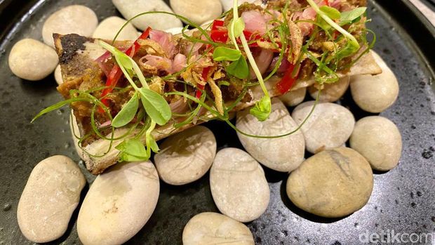Antarasa: Kelezatan 'Bone Marrow' dan Pao Sei Lombok di Resto Chef Juna-Renatta
