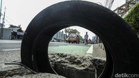 Lubang tersebut terpantau telah ada sejak beberapa bulan lalu.