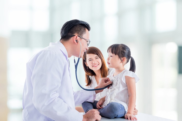 Beri Resep Es Krim untuk Anak yang Sakit Tenggorokan, Dokter Ini Dipecat