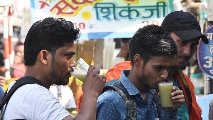 India masih dilanda cuaca panas yang ekstreme. Salah satunya di kawasan Patna, India.