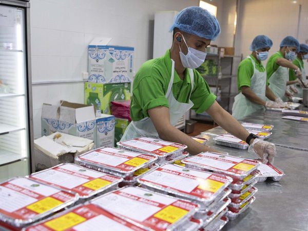 Mengintip Dapur Masak Konsumsi Jemaah Haji Indonesia di Makkah