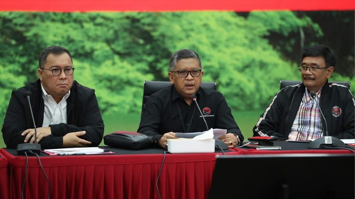 Hasto Kristiyanto dan Djarot Syaiful Hidayat