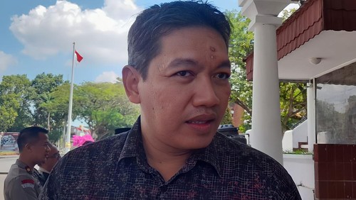 Kepala Dinas Pemberdayaan Masyarakat Pemerintahan Desa, Kependudukan dan Pencatatan Sipil (DPMPD-Dukcapil) NTB Ahmad Nur Aulia. (Foto: Helmy Akbar/detikBali)