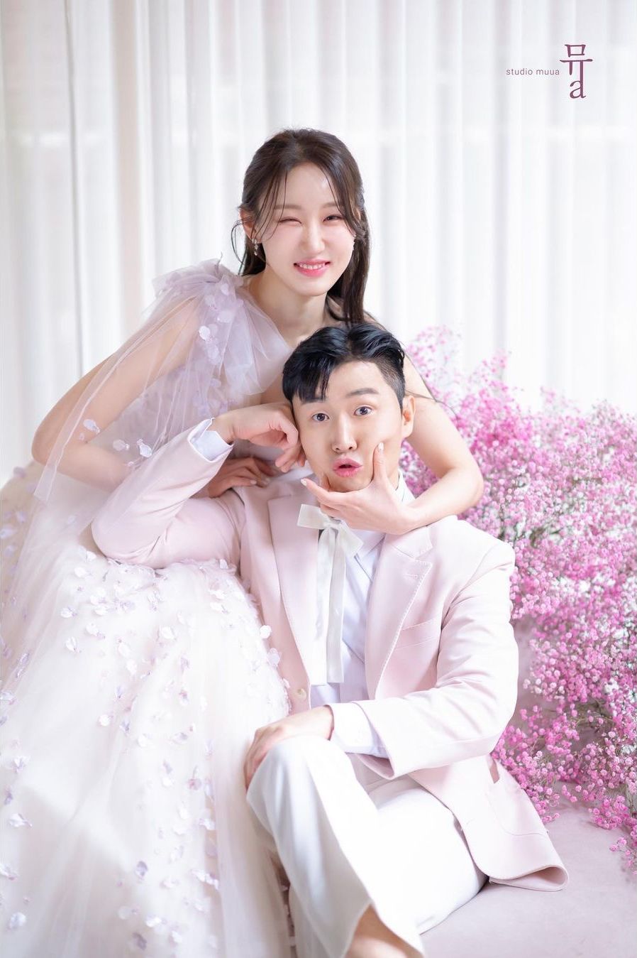 Kim Ja Yeon eks Produce 101 akan menikah dengan penyanyi trot dan komedian Lee Sang Ho pada bulan September 2023.