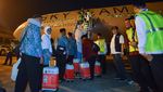 Jemaah Calhaj Kloter Pertama Embarkasi Padang Diberangkatkan ke Tanah Suci