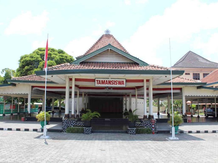 Kompleks Pendopo dan Museum Taman Siswa Jogja.