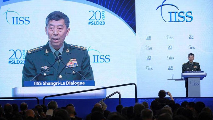 Chinese Defence Minister Li Shangfu speaks at the IISS Shangri-La Dialogue in Singapore June 4, 2023. Mark Cheong/The Straits Times via REUTERS