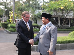 Prabowonomics dan Ekonomi Politik Global