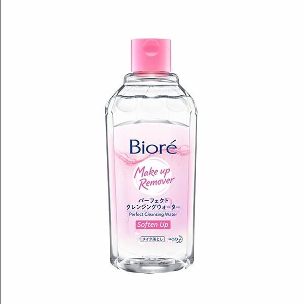 Micelar Water yang Membersihkan dan Mencerahkan