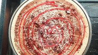 Crepes enak murah ada di King Crepes yang salah satu cabangnya di Depok. Mereka punya pilihan topping cokelat stroberi susu, keju kacang susu, yang dibanderol mulai dari Rp 5 ribuan. Foto : GoFood