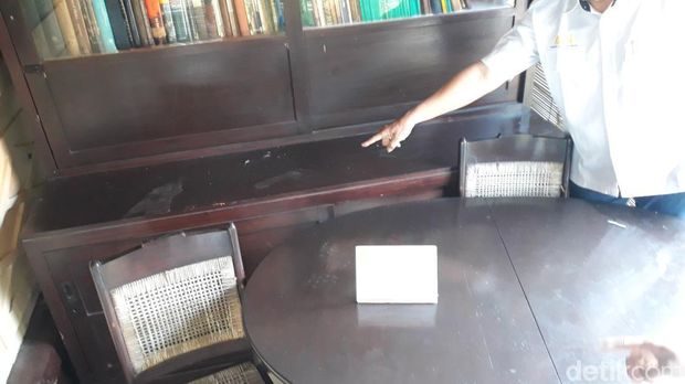 Museum Taman Siswa Dewantara Kirti Griya di kompleks pendopo Taman Siswa di Jalan Taman Siswa, Jogja, Senin (5/6/2023). Museum ini terdampak tawuran massa pada Minggu (4/6) malam.
