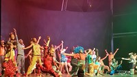 Meriah banget Closing Dance Performance