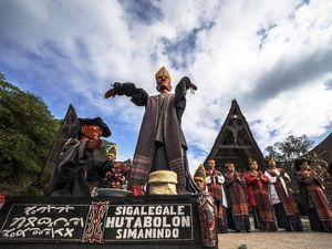 Mengenal Patung Sigale-gale Asal Toba, Konon Bisa Menari Sendiri