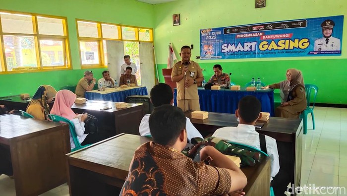 Pengajar di PKBM milik terduga teroris Banyuwangi diberi wawasan kebangsaan.