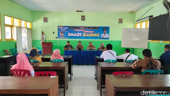 Pengajar di PKBM milik terduga teroris Banyuwangi diberi wawasan kebangsaan.