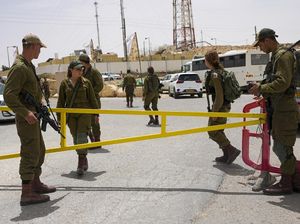 Operasi Darat di Gaza, Pasukan Israel Membebaskan Seorang Tentara