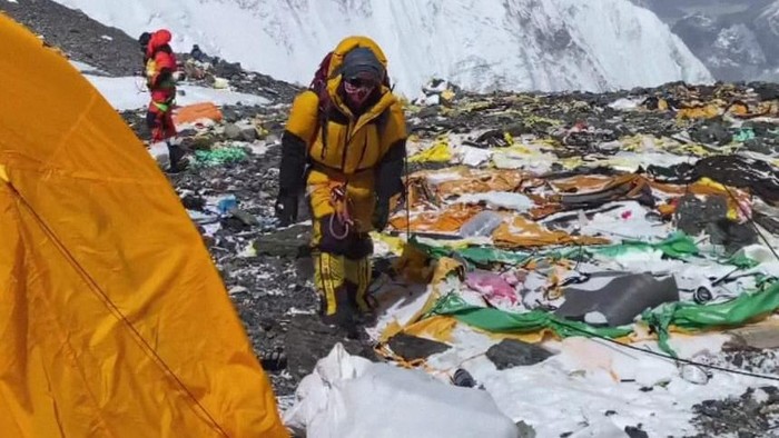 Sampah di Everest