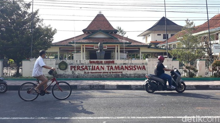 Suasana di Jalan Taman Siswa (Tamsis), Kemantren Mergangsan, Kota Jogja, Senin (9/6/2023) pagi. Kawasan ini menjadi lokasi tawuran massa pada Minggu (4/6) malam.