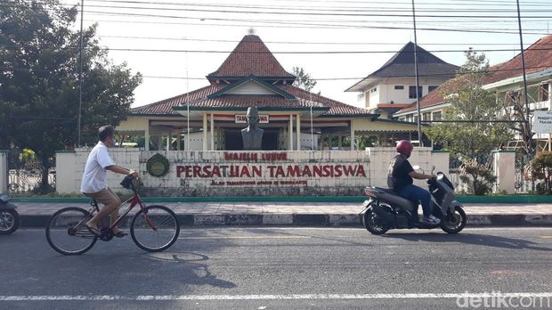 Suasana di Jalan Taman Siswa (Tamsis), Kemantren Mergangsan, Kota Jogja, Senin (9/6/2023) pagi. Kawasan ini menjadi lokasi tawuran massa pada Minggu (4/6) malam.